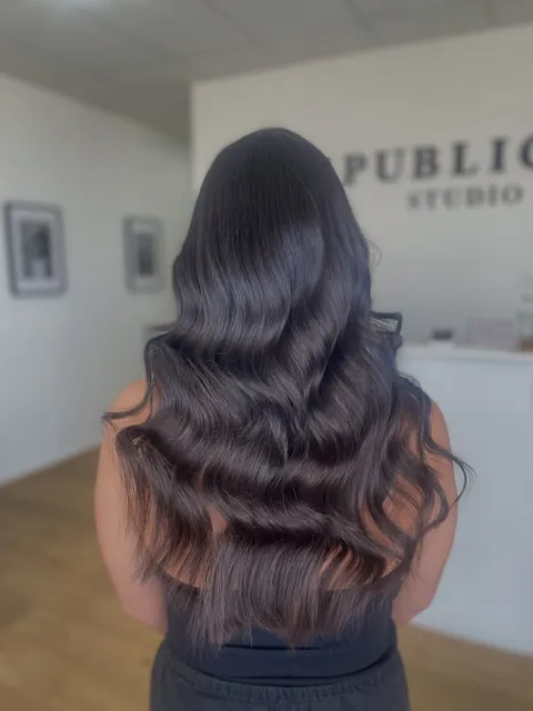 Length and volume with butterfly wefts